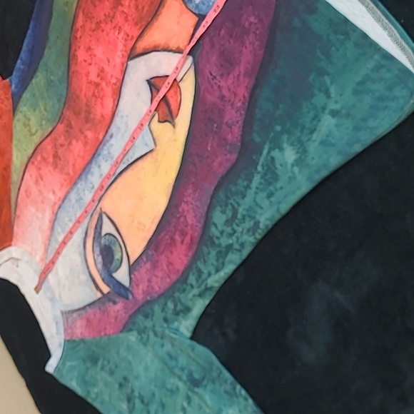 WAS $48 Women’s printed graphic t-shirt size xxl short sleeve nwot - Picture 4 of 12